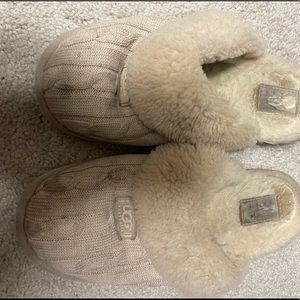 Ugg slipper